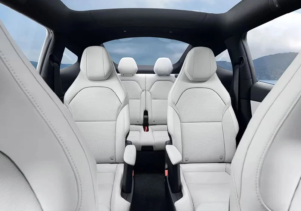 tesla-y-l-ic-mekan Tesla Model Y L: Uzun Dingil Mesafeli, 6 Koltuklu Yeni SUV Modeli Tanıtıldı